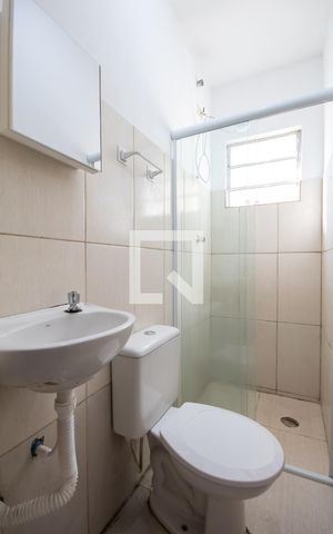 Studio para alugar com 19m², 1 quarto e sem vaga Studio para alugar com 19m², 1 quarto e sem vagaBanheiro