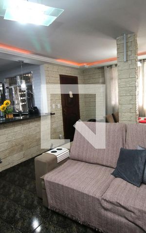 Casa à venda com 100m², 2 quartos e sem vagaSala