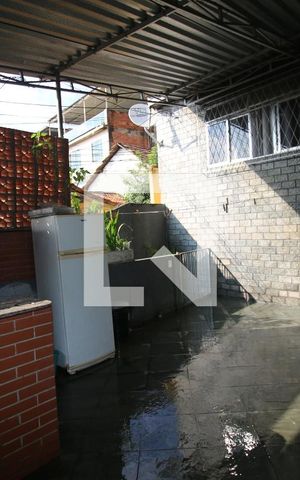 Casa à venda com 100m², 2 quartos e sem vagaQuintal e Churrasqueira