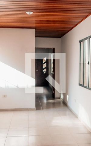 Casa para alugar com 50m², 1 quarto e sem vaga Casa para alugar com 50m², 1 quarto e sem vagaSala