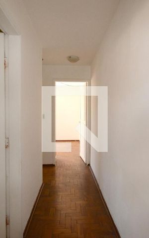 Casa à venda com 116m², 2 quartos e 2 vagasCorredor