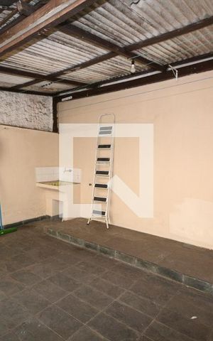 Casa à venda com 116m², 2 quartos e 2 vagasÁrea de Serviço