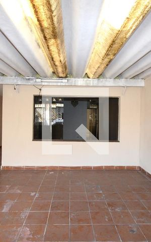 Casa à venda com 116m², 2 quartos e 2 vagasGaragem
