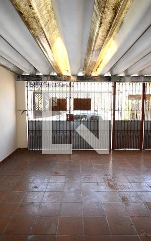 Casa à venda com 116m², 2 quartos e 2 vagasVista da Sala