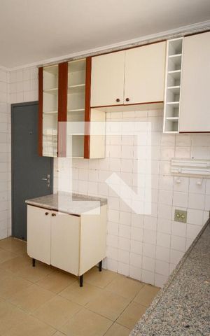 Casa à venda com 116m², 2 quartos e 2 vagasCozinha