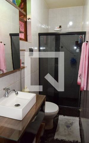 Casa para alugar com 200m², 3 quartos e 2 vagas Casa para alugar com 200m², 3 quartos e 2 vagasBanheiro 3