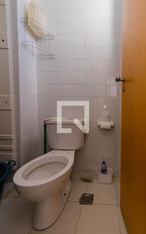 Apartamento para alugar com 160m², 4 quartos e 4 vagasBanheiro de serviço