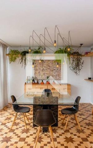 Apartamento à venda com 165m², 3 quartos e 1 vaga Apartamento à venda com 165m², 3 quartos e 1 vagaSala