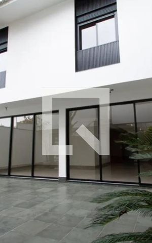Casa à venda com 360m², 3 quartos e 3 vagas