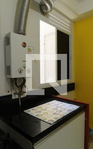 Apartamento para alugar com 45m², 2 quartos e 1 vagaÁrea de serviço