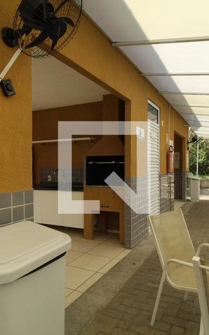 Apartamento para alugar com 45m², 2 quartos e 1 vagaÁrea comum - Churrasqueira
