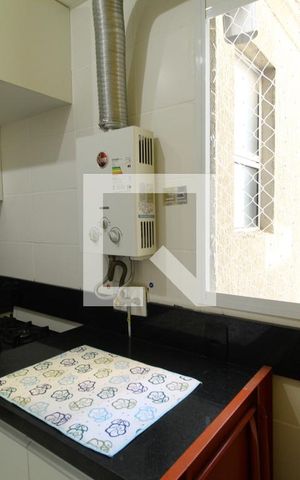 Apartamento para alugar com 45m², 2 quartos e 1 vagaÁrea de serviço