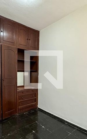 Casa à venda com 360m², 4 quartos e sem vaga Casa à venda com 360m², 4 quartos e sem vagaQuarto 2
