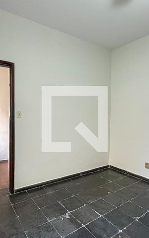 Casa à venda com 360m², 4 quartos e sem vaga Casa à venda com 360m², 4 quartos e sem vagaSuíte