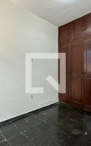 Casa à venda com 360m², 4 quartos e sem vaga Casa à venda com 360m², 4 quartos e sem vagaQuarto 2