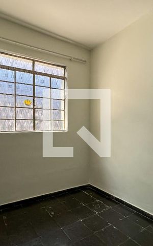 Casa à venda com 360m², 4 quartos e sem vaga Casa à venda com 360m², 4 quartos e sem vagaQuarto 2