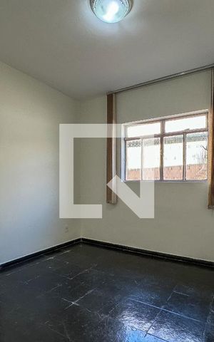 Casa à venda com 360m², 4 quartos e sem vaga Casa à venda com 360m², 4 quartos e sem vagaSala de Jantar
