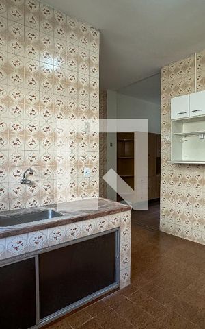 Casa à venda com 360m², 4 quartos e sem vaga Casa à venda com 360m², 4 quartos e sem vagaCozinha