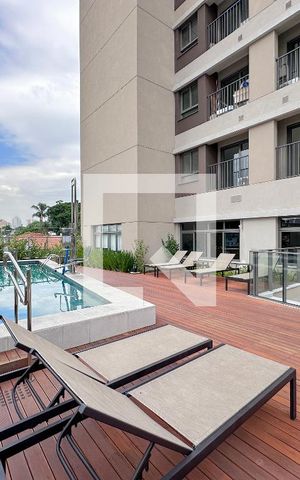 Apartamento à venda com 24m², 1 quarto e sem vagaPiscina