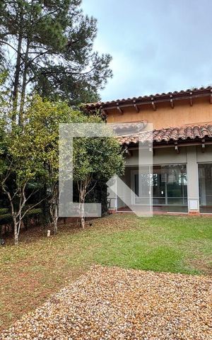 Casa de condomínio à venda com 1100m², 3 quartos e 8 vagasJardim