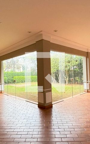 Casa de condomínio à venda com 1100m², 3 quartos e 8 vagasVaranda gourmet
