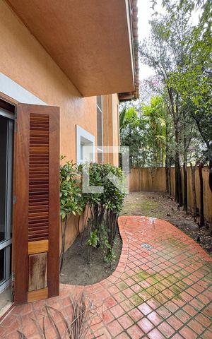 Casa de condomínio à venda com 1100m², 3 quartos e 8 vagasvaranda da Suíte 1