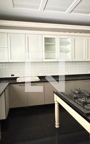 Casa de condomínio à venda com 1100m², 3 quartos e 8 vagasCozinha