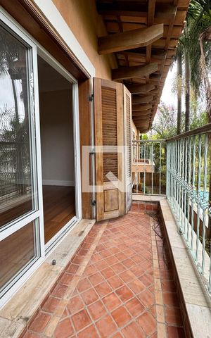 Casa de condomínio à venda com 1100m², 3 quartos e 8 vagassacada da Suíte 3
