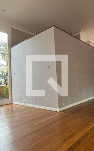 Casa de condomínio à venda com 1100m², 3 quartos e 8 vagasSala