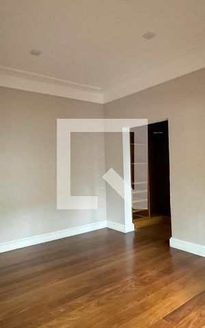 Casa de condomínio à venda com 1100m², 3 quartos e 8 vagasSuíte 1