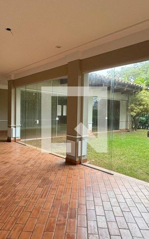 Casa de condomínio à venda com 1100m², 3 quartos e 8 vagasVaranda gourmet