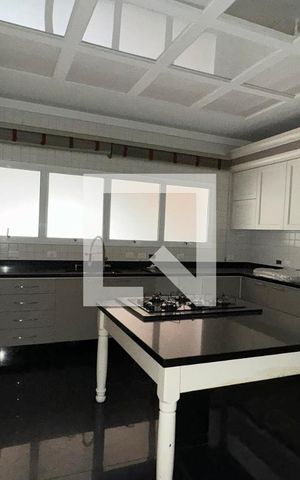 Casa de condomínio à venda com 1100m², 3 quartos e 8 vagasCozinha