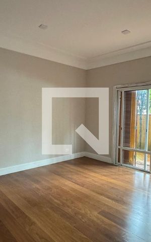 Casa de condomínio à venda com 1100m², 3 quartos e 8 vagasSuíte 1