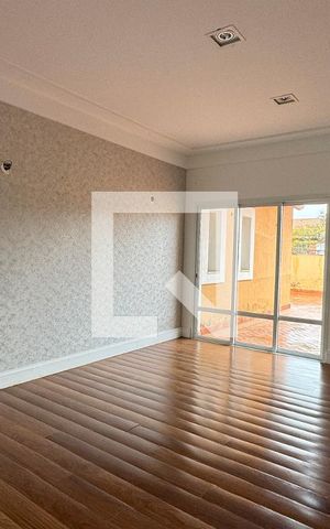 Casa de condomínio à venda com 1100m², 3 quartos e 8 vagasSala 2