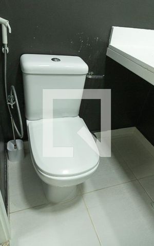 Apartamento à venda com 65m², 2 quartos e 1 vaga Apartamento à venda com 65m², 2 quartos e 1 vagaBanheiro da Suíte