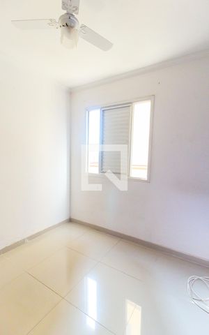 Apartamento à venda com 48m², 2 quartos e 1 vaga Apartamento à venda com 48m², 2 quartos e 1 vagaQuarto 1