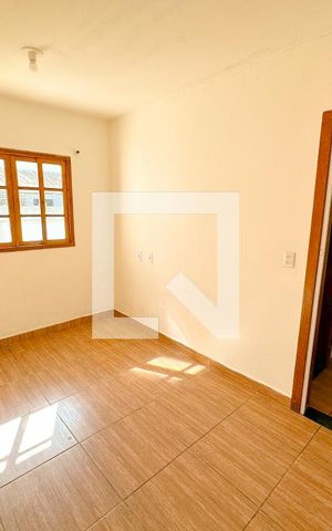 Casa para alugar com 40m², 1 quarto e sem vagaQuarto