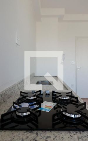 Apartamento à venda com 37m², 2 quartos e 1 vagaSala/Cozinha/Área de Serviço
