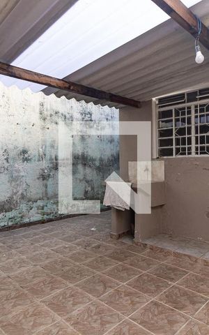 Casa à venda com 125m², 2 quartos e 1 vaga Casa à venda com 125m², 2 quartos e 1 vagaQuintal