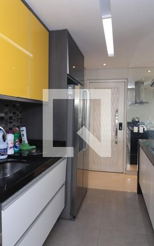Apartamento para alugar com 248m², 3 quartos e 3 vagasCozinha