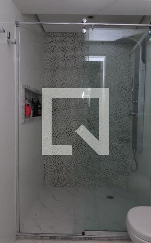 Apartamento para alugar com 248m², 3 quartos e 3 vagasBanheiro da Suíte 2