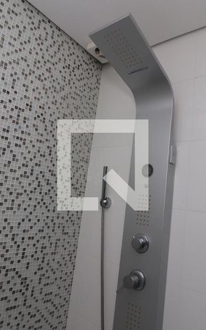 Apartamento para alugar com 248m², 3 quartos e 3 vagasBanheiro da Suíte 2
