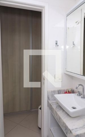 Apartamento para alugar com 248m², 3 quartos e 3 vagasBanheiro da Suíte
