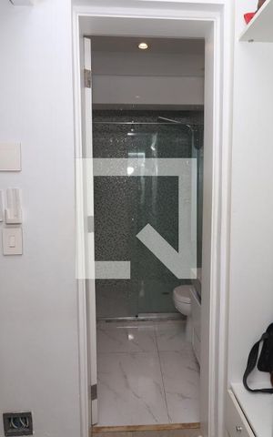 Apartamento para alugar com 248m², 3 quartos e 3 vagasBanheiro da Suíte 2