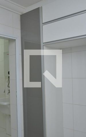 Apartamento à venda com 110m², 3 quartos e 2 vagasCozinha - Armários