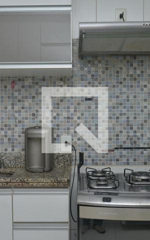 Apartamento à venda com 110m², 3 quartos e 2 vagasCozinha - Armários