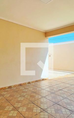 Casa à venda com 147m², 2 quartos e 3 vagasGaragem