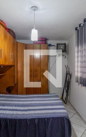 Casa à venda com 220m², 3 quartos e 2 vagas Casa à venda com 220m², 3 quartos e 2 vagasQuarto