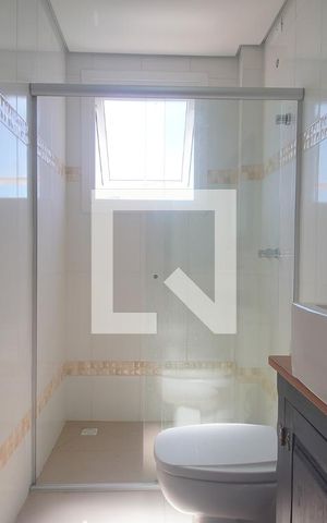 Apartamento à venda com 82m², 2 quartos e 2 vagas Apartamento à venda com 82m², 2 quartos e 2 vagasBanheiro