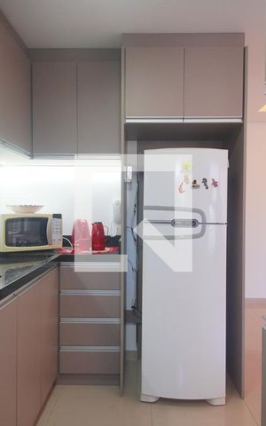 Apartamento à venda com 82m², 2 quartos e 2 vagas Apartamento à venda com 82m², 2 quartos e 2 vagasCozinha